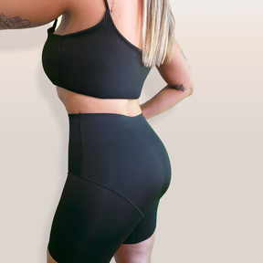 Short Modelador Skin Compression sem costura + Brinde Calcinha Modeladora